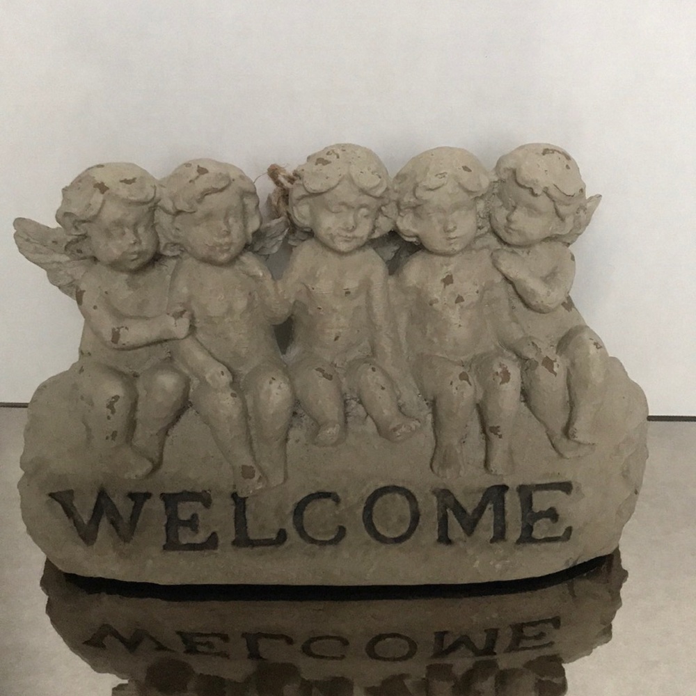 NWT Garden Welcome Angel Statue